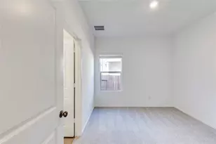 163 Cibolo Creek Loop, Bastrop, TX 78602 - Photo 23