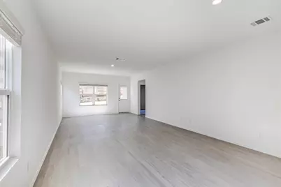 163 Cibolo Creek Loop, Bastrop, TX 78602 - Photo 7