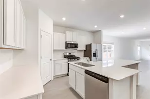 163 Cibolo Creek Loop, Bastrop, TX 78602 - Photo 13