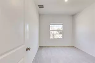 163 Cibolo Creek Loop, Bastrop, TX 78602 - Photo 17