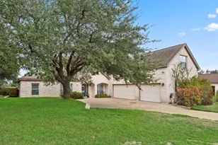 205 El Rio Dr, Lakeway, TX 78734 - Photo 1