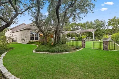 205 El Rio Drive, Lakeway, TX 78734 - Photo 19