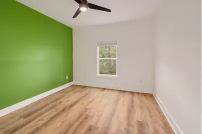 18716 W Lakeview Drive, Jonestown, TX 78645 - Photo 23