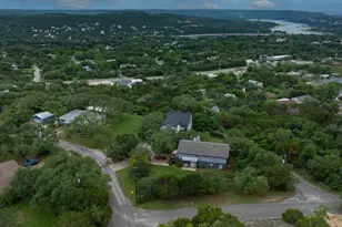 18716 W Lakeview Dr, Jonestown, TX 78645 - Photo 33