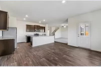 14101 Prospector Way, Elgin, TX 78621 - Photo 5