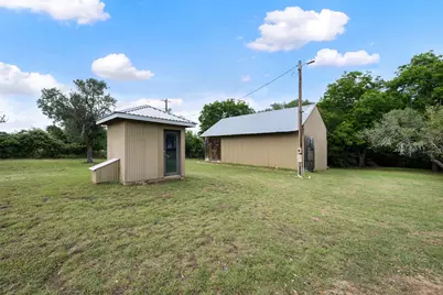 212 County Road 229 Road, Briggs, TX 78608 - Photo 31