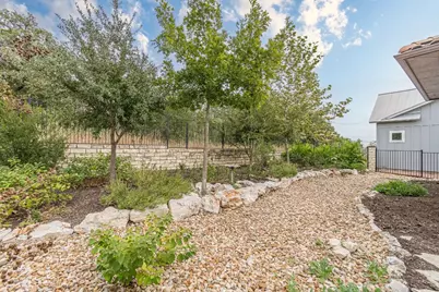 108 Hopping Peach Street, San Marcos, TX 78666 - Photo 37