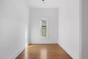 1019 W 4th St, Taylor, TX 76574 - Photo 13