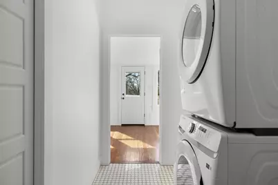 1019 W 4th Street, Taylor, TX 76574 - Photo 15