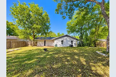 813 Emerald Wood Drive, Austin, TX 78745 - Photo 27