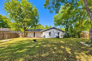 813 Emerald Wood Dr, Austin, TX 78745 - Photo 27