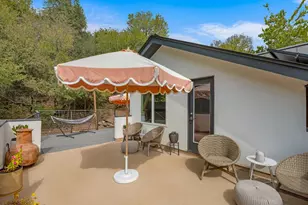 2812 Oak Springs Dr, Austin, TX 78702 - Photo 29