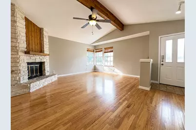 3603 Palomar Lane, Austin, TX 78727 - Photo 3