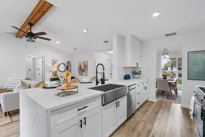 2110 Malvern Hill Drive, Austin, TX 78745 - Photo 11