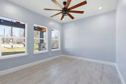 131 E Keomuku Lane, Bastrop, TX 78602 - Photo 17