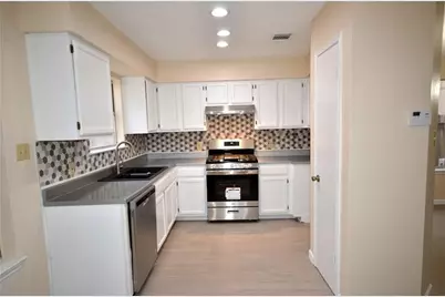 13903 Lothian Drive, Pflugerville, TX 78660 - Photo 7