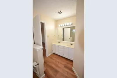 13903 Lothian Drive, Pflugerville, TX 78660 - Photo 17