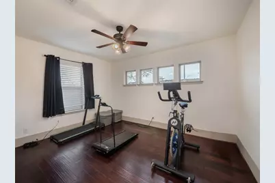 5701 Avenue G, Austin, TX 78752 - Photo 19