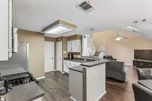 12812 Steeple-Chase Dr, Austin, TX 78729 - Photo 13