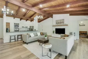 6201 Valleyview St, Lago Vista, TX 78645 - Photo 9