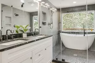 6201 Valleyview St, Lago Vista, TX 78645 - Photo 19