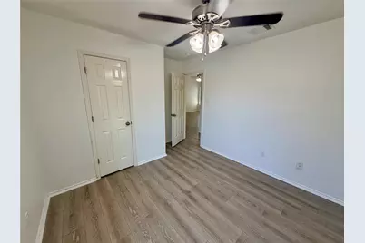1148 Shadow Creek Boulevard, Buda, TX 78610 - Photo 17