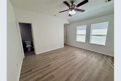 1148 Shadow Creek Boulevard, Buda, TX 78610 - Photo 11