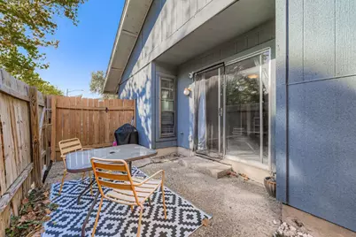 5922 Little Creek Trail, Austin, TX 78744 - Photo 13