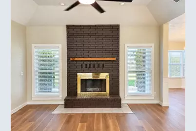 831 Whispering Oaks Drive, Giddings, TX 78942 - Photo 5