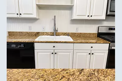 831 Whispering Oaks Drive, Giddings, TX 78942 - Photo 15