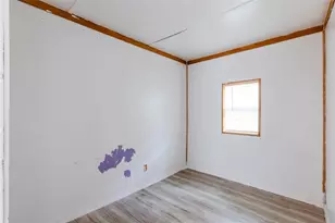 310 E Parsons St, Manor, TX 78653 - Photo 11