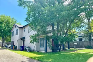 503 E 38th St, Austin, TX 78705 - Photo 3