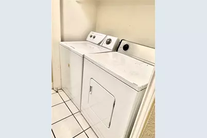 503 E 38th Street #B, Austin, TX 78705 - Photo 11