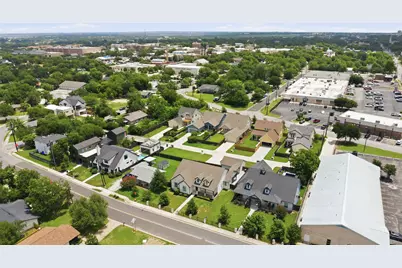 1009 Scenic Drive, Georgetown, TX 78626 - Photo 35