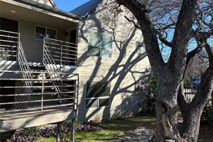 1514 Parker Ln, Austin, TX 78741 - Photo 3