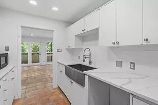 1106 W 6th St, Austin, TX 78703 - Photo 11