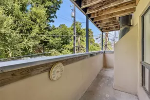 1106 W 6th St, Austin, TX 78703 - Photo 27