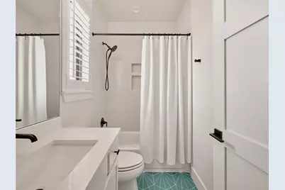 1101 1/2 Fiesta Street #1, Austin, TX 78702 - Photo 29