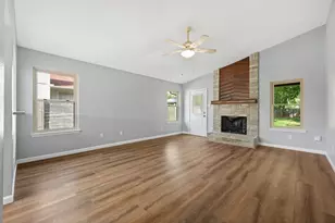 16308 Parkway Dr, Pflugerville, TX 78660 - Photo 9