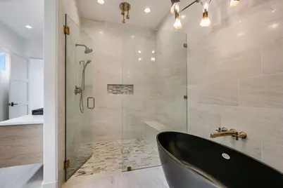 98 Wennmohs Place, Horseshoe Bay, TX 78657 - Photo 17