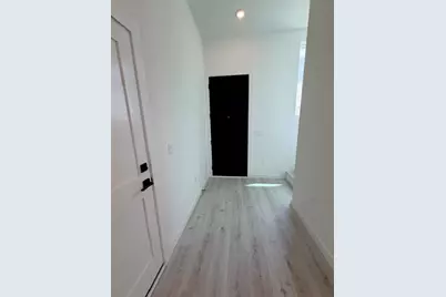 2000 Riverside Farms Road Road #6101, Austin, TX 78741 - Photo 5