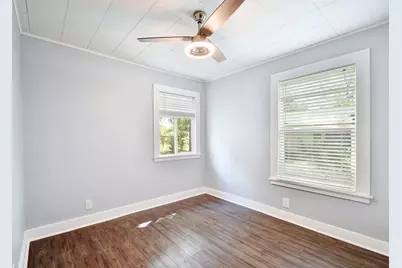 717 S Laurel Avenue, Luling, TX 78648 - Photo 13