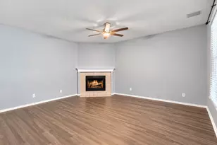 406 Tamara Dr, Georgetown, TX 78628 - Photo 5
