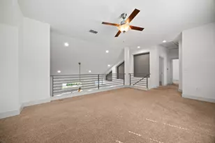 7201 Mowbray St, Austin, TX 78741 - Photo 21