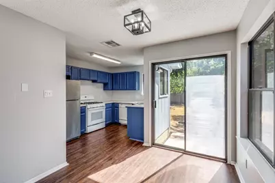 12323 Little Emily Way, Austin, TX 78753 - Photo 9