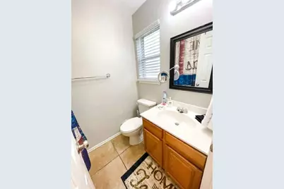 730 E Mather Street, New Braunfels, TX 78130 - Photo 9