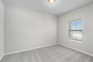 209 Golden Plains Pkwy, Hutto, TX 78634 - Photo 9