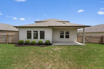 209 Golden Plains Parkway, Hutto, TX 78634 - Photo 33