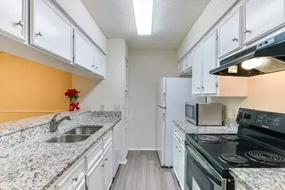 10616 Mellow Meadows Drive #18B, Austin, TX 78750 - Photo 5