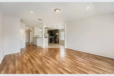 302 Floating Leaf Drive, Hutto, TX 78634 - Photo 7